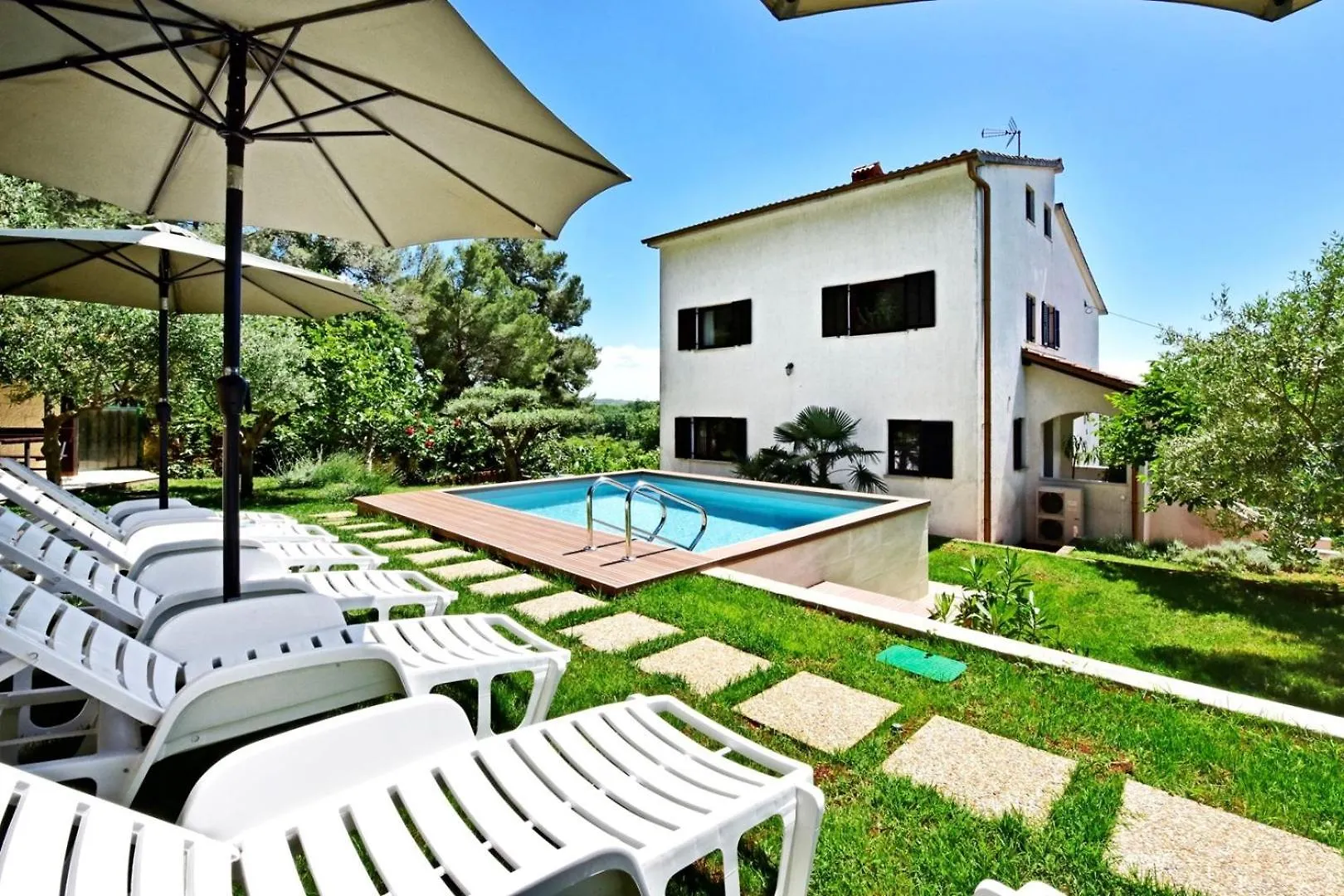 Villa House Max Mugeba