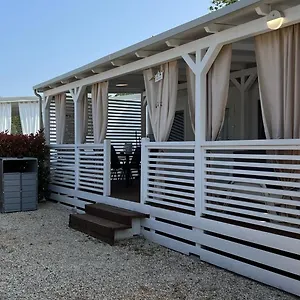 4* Parco vacanze Zelena Laguna Mobile Homes