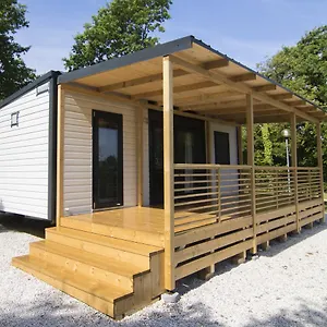 4* Parco vacanze Sunny Mobile Homes Bijela Uvala